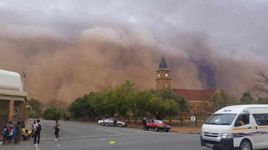 south-africa-sandstorm-hoopstad-4