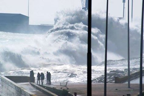 anomalous tidal waves chile, giant waves chile, chile tidal wave, chile anomalous waves, chile giant tidal waves