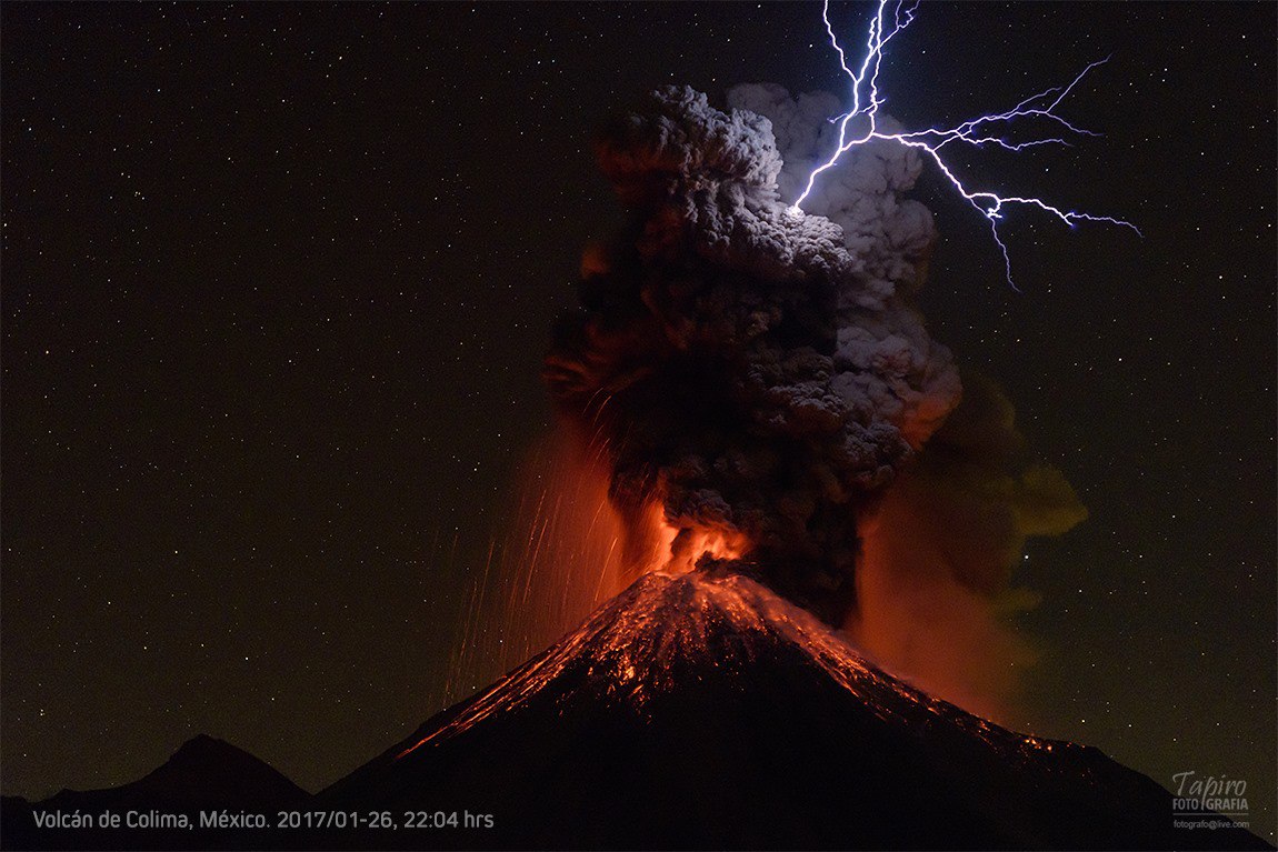 colima, colima eruption, colima eruption lightning, colima eruption lightning pictures, colima eruption lightning january 2017