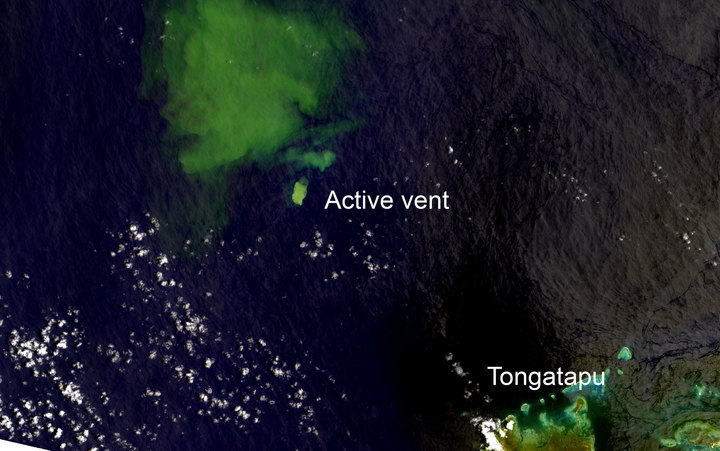 new underwater eruption tonga, underwater eruption tonga, underwater eruption tonga satellite image