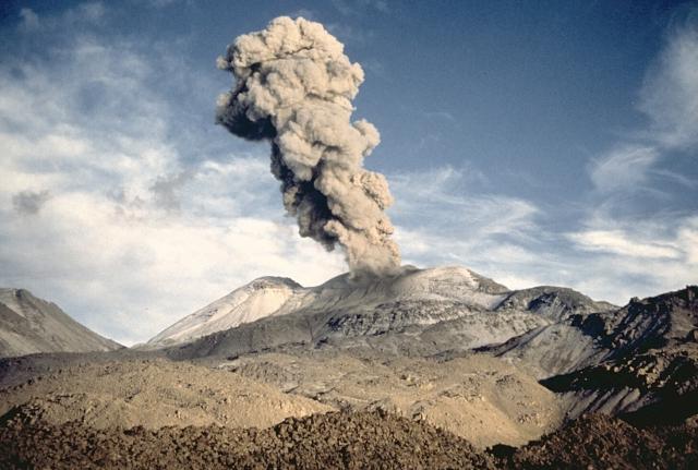 45 eruptions per day at Sabancaya volcano in Peru, 45 eruptions per day at Sabancaya volcano in Peru video