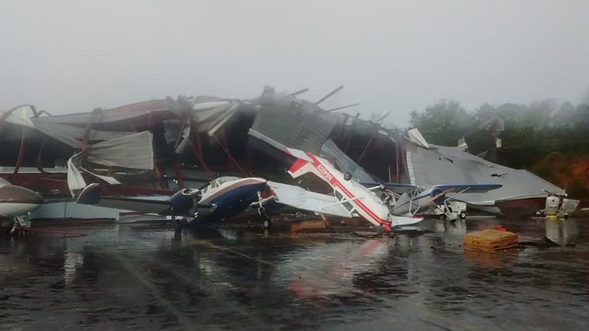 Tornado destroys Hickory airport in North Carolina on October 23 2017, tornado north carolina october 23 2017, tornado hickory north carolina