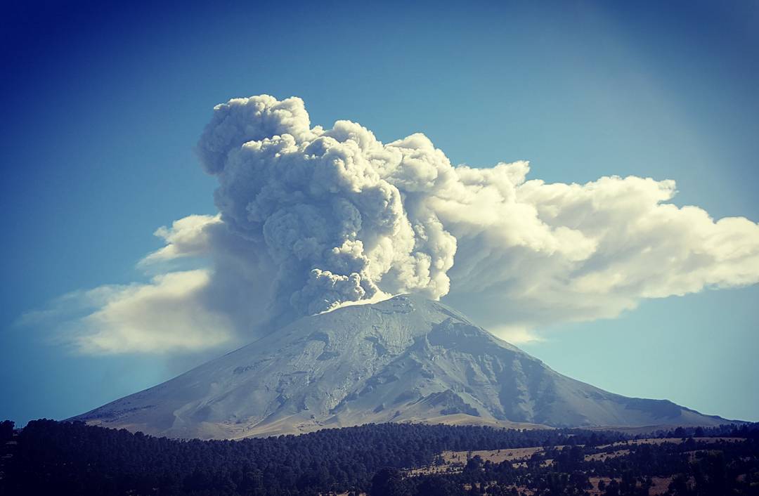 Thanksgiving eruption of Popocatepetl volcano is biggest eruption since