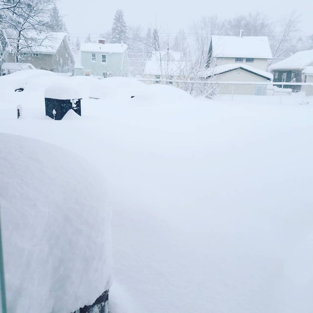 Lake-effect snowstorm hammers Erie, Pennsylvania shattering at least