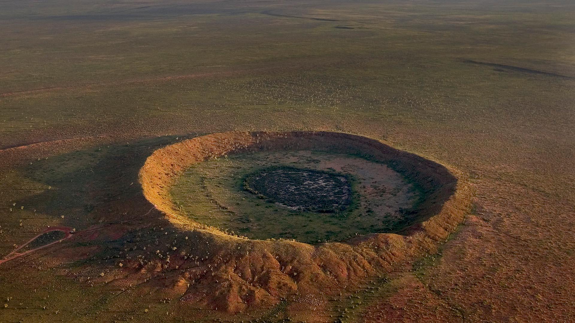 Geologists discover ancient meteorite impact crater in 