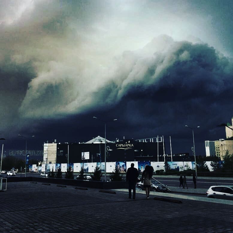 astana storm, astana storm Kazakhstan, Violent winds wreak havoc in Astana Kazakhstan on May 22 2018.