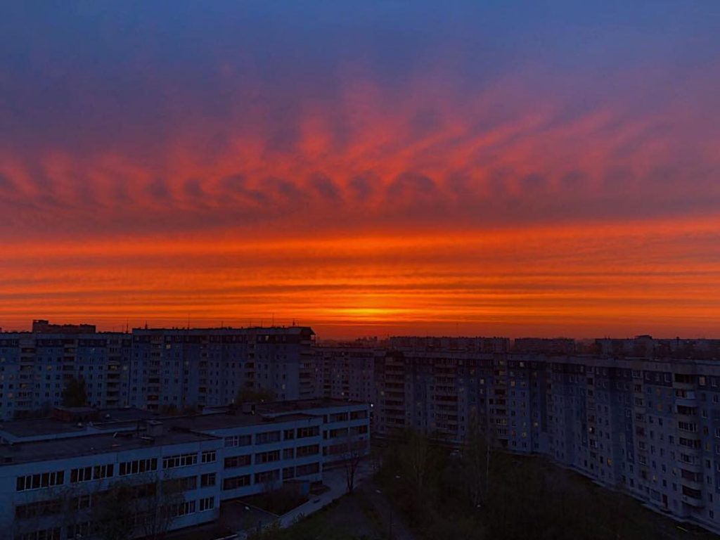 strange sunset russia, strange sunset cloud russia, strange sunset russia may 2018