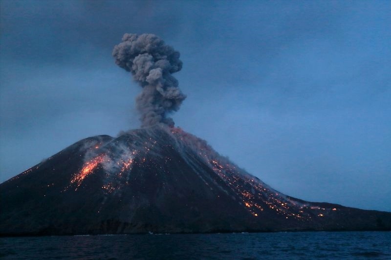 Anak krakatau eruption, Anak krakatau eruption july 2018, Anak krakatau eruption july 2018, pictures, Anak krakatau eruption july 2018 video