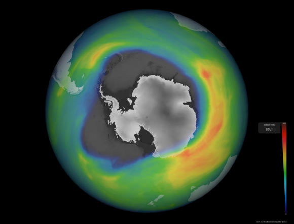 Η τρύπα του όζοντος 2020 στην Ανταρκτική είναι μια από τις μεγαλύτερες και βαθύτερες από ποτέ