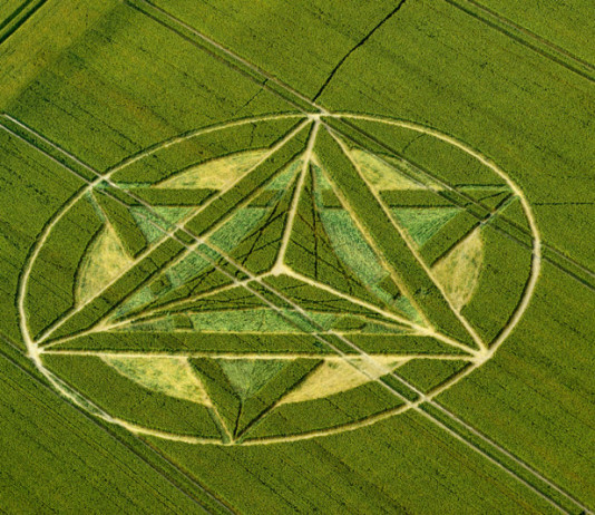 Sacred geometry in crop circles, Sacred geometry crop circles, Sacred geometry crop circles photos, photo of Sacred geometry crop circles, crop circles photo