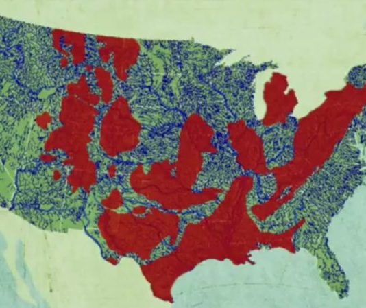 Fracking is turning our beautiful America into a toxic hell! And this map shows where you shouldn't drink tap water in the US