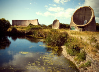Acoustic Mirrors, Concrete Dishes,Listening Ears, greatstone, uk, plane detection WWII