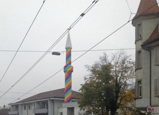minaret zurich gay colors, minaret gay colors, minaret rainbow colors zurich