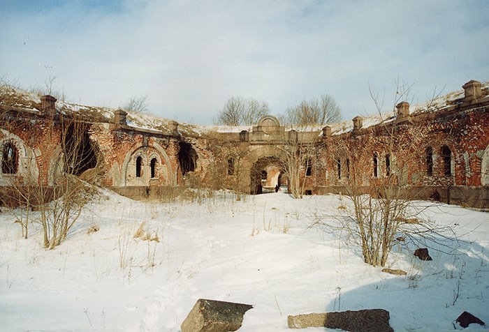 Mysterious Fort Zverev, Fort Zverev, Fort Zverev melted bricks, hell on earth: Fort Zverev, mysterious places on earth: Fort Zverev, Fort Zverev strange places, strange places around the world russia, strange places in russia