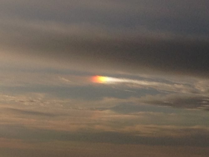 latest strange clouds phenomenon, latest strange sky phenomenon, latest weird sky phenomenon, strange fire rainbow cloud over Rio on May 16 2014, Rare cloud formation spotted in Brazil: Fire rainbow in Rio's sky on May 16 2014. Photo: Strange Sounds