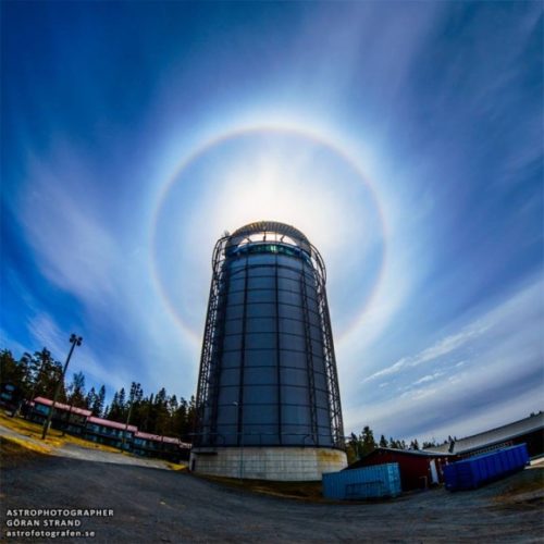 best solar halo photo, best picture of solar halo may 2014, best image solar halo sweden may 2014, best image of solar halo 2014, best solar halo picture 2014, sun halo may 2014, strong solar halo over Östersund in Sweden in May 2014, This intense solar halo surrounds Arctura Water Tank in Sweden (named after a star). Star communication? Photo: Göran Strand