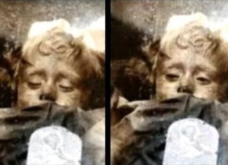 Rosalia Lombardo is the mysterious sleeping beauty mummy, sleeping beauty mummy, The Mystery of the blinking Rosalia Lombardo mummy sleeping beauty mummy, the blinking sleeping mummy mysterious debunked, mysterious mummy at Capuchin Catacombs in sicily, strange Rosalia Lombardo mummy at Capuchin Catacombs, the mystery of the blinking Rosalia Lombardo mummy, mysterious mummy in Sicily, strange mummy, Rosalia Lombardo mummy moves her eyelids several times a day, Rosalia Lombardo, Rosalia Lombardo mummy, Rosalia Lombardo mummy at catacombs beneath the Capuchin convent in Palermo in Sicily, mystery blinking mommy, mysterious mummy, mysterious Rosalia Lombardo mummy, the mystery behind the blinking mummy in Sicily, The Mystery of the blinking Rosalia Lombardo mummy debunked. Photo: Youtube video, Why Does This Mummy Appear To Open And Close Her Eyes?