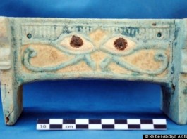 evil eye box, evil eye box discovered at new underground cemetery discovered in Sudan, amazing archeological discovery: new underground cemetery discovered in Sudan, sudan underground discovery, evil eye box discoeverd in Sudan cemetery, In the Sudan cemetery, researchers found a faience box decorated with large eyes that may have been meant to protect against the "evil eye."