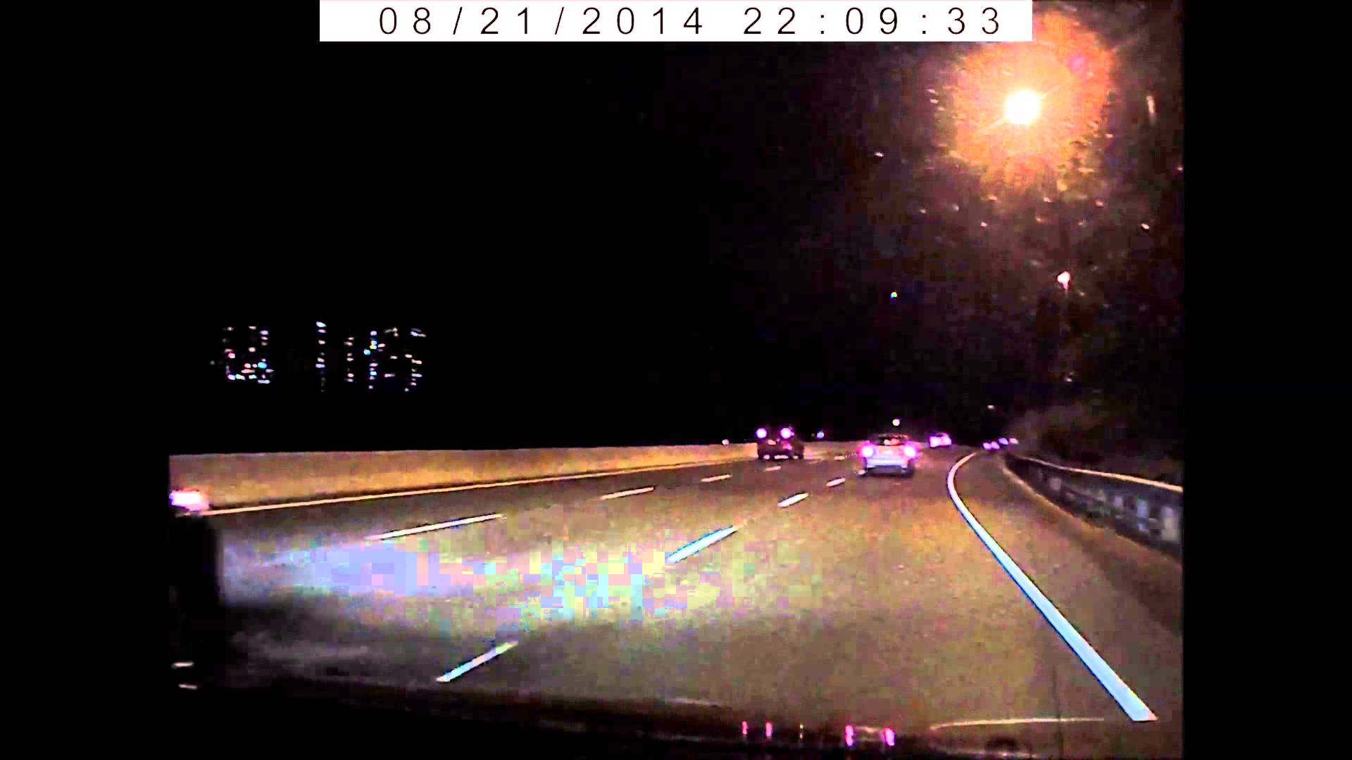 fireball, meteor, toronto fireball, toronto fireball meteor, toronto meteor, toronto fireball august 21 2014, A fireball was caught on a dash cam over Toronto. Nice shot. Photo: Youtube video