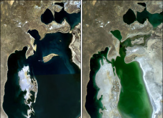 The Aral sea between 1989 and 2003. The Lake has lost more than 10% of its surface. Photo: Nasa Earth Observatory, aral sea, aral sea photo, aral sea desertification, aral sea desertification, aral sea irrigation