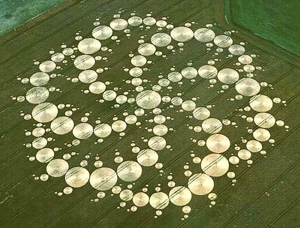 Crop circles, Crop circles sounds, Crop circles sound, sound creates crop circle, sound of crop circle, IS SOUND BEHIND THE CREATION OF CROP CIRCLES?, sounds and crop circle, crop circle strange sounds