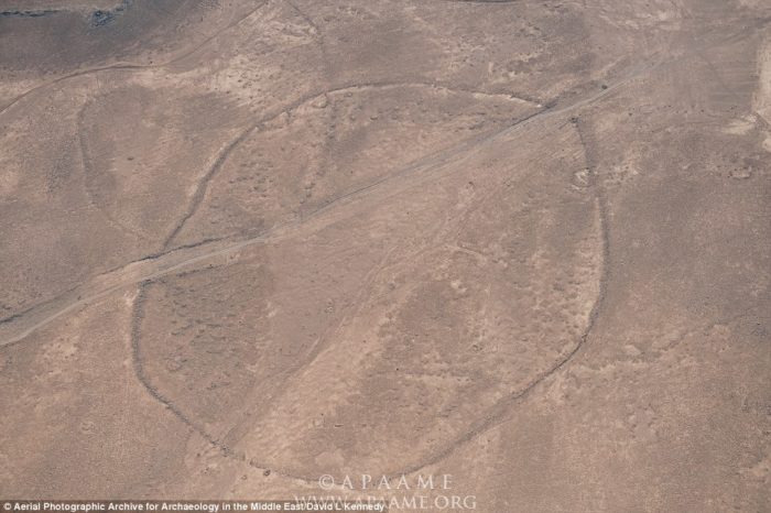 what are these Mysterious ancient Big Circles in Jordan?, Mysterious Big Circles in Jordan, big circles jordan, ancient stone circles jordan desert, mystery of Jordan's big circles, big circles found in Jordan desert, jordan desert mysterious big circles, ancient stone circles jordan desert