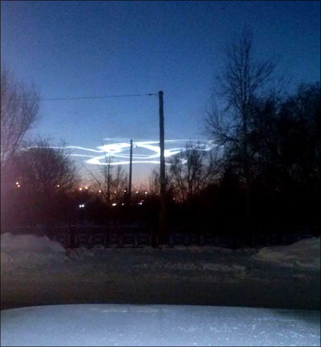mysterious clouds altai siberia rocket launch, ufo, alien clouds, strange cloud, mysterious clouds altai siberia december 2014, strange cloud, rocket cloud, vapour rocket cloud, eerie cloud after rocket launch, rocket launch cloud, cloud after rocket launch