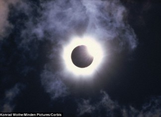 total solar eclipse march 20 2015, total solar eclipse march 2015, total solar eclipse march 20 2015 video, total solar eclipse march 20 2015 photo, Total solar eclipse over Germany on 11 August 1999