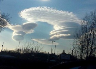 lenticular cloud wirral and ellesmere port, lenticular clouds uk, ufo clouds uk march 2015, march 2015 lenticular clouds, ufo clouds uk march 2015,