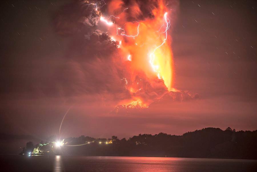 calbuco eruption, calbuco eruption april 2015, calbuco eruption picture, calbuco eruption video april 2015, calbuco eruption apocalypse april 2015, calbuco eruption picture apocalyptic, amazing calbuco eruption photos and videos