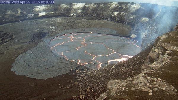 lava lake overflowing hawaii amazing, lava lake overflowing hawaii photo, lava lake overflowing hawaii video, lava lake overflowing hawaii eruption, Halemaumau Crater on Kilauea volcano