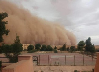 dust storm Djelfa algeria, dust storm Djelfa algeria august 22 2015, djelfa dust storm 2015, djelfa dust storm photo, djelfa sandstorm august 2015 photo, djelfa dust storm video