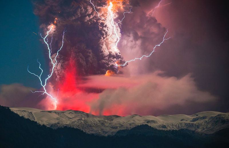 volcano lightning, lightning lightning volcano eruption, volcano eruption lightning, volcano pictures, volcano eruption picture, best picture of volcano lightning, volcano lightning pictures