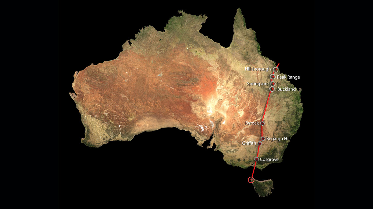 longest continental volcano chain australia, The longest continental volcano chain has been found in Australia and spreads over 1,200 miles in length., scientists discover longest continental volcano chain australia, longest continental volcano chain australia is over 1200 miles long