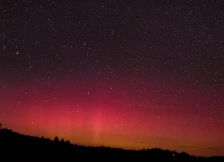 red aurora, red aurora WV, red aurora West Virginia, red aurora virginia, red aurora WV september 9 2015, solar storm september 9 2015, red aurora photo, Blood red auroras in the sky of Spruce Knob, West Virginia. Photo by Darren Shank