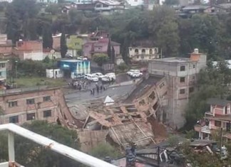 building collapse mexico, building collapse mexico photo, building collapse mexico video, building collapse mexico heavy rain october 2015