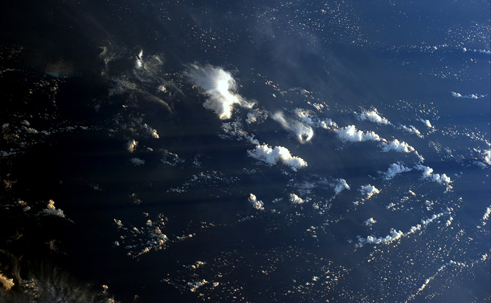 cloud shadow space, Cloud shadows as seen from Space, Cloud shadows as seen from Space pictures,