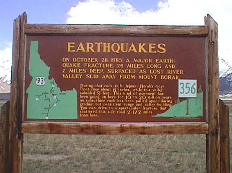 earthquake swarm idaho december 2015, idaho shaken by 40 earthquakes december 2015, idaho earthquake swarm dec 2015, big one in adaho after earthquake swarm in dec 2015, earthquake idaho, The largest Idaho earthquake occurred in 1983 at the exact same area than the recent quake swarm of December 2015... Signs for the next big one in the region?