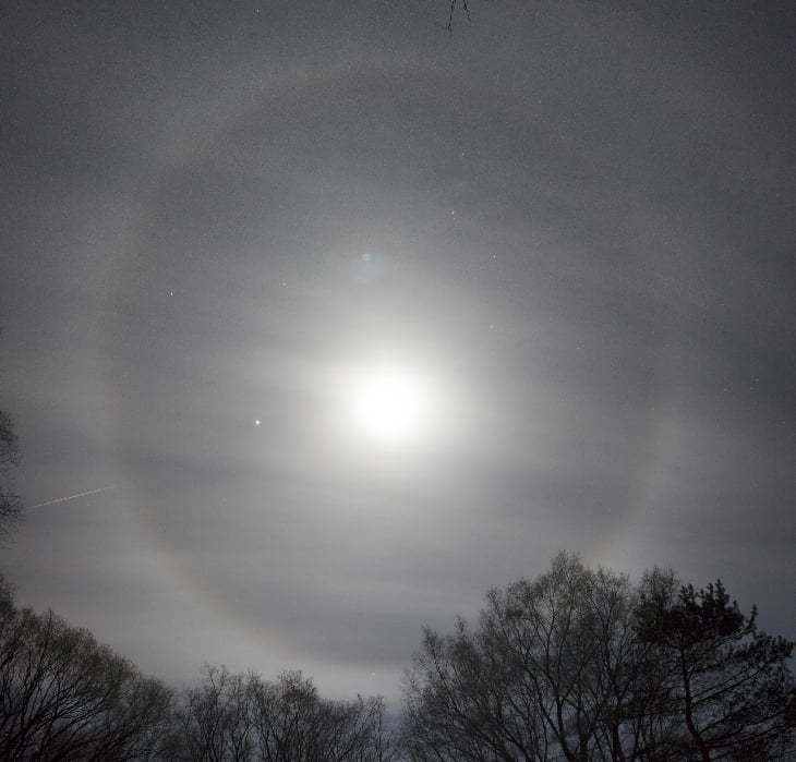 full moon halo gif, snow moon halo, february snow moon pictures, full moon pictures february 2016