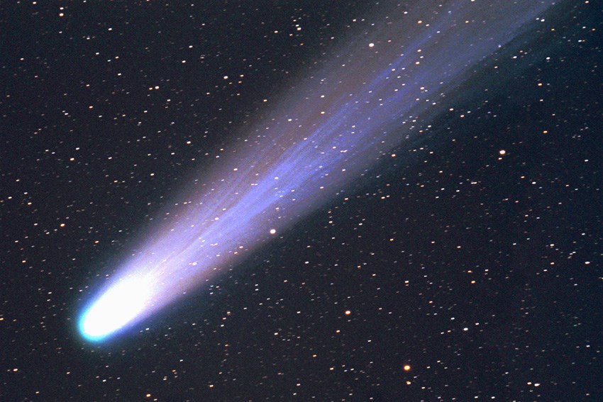 two comets flybys march 2016, comet flyby march 2016, comets buzz earth march 2016, panstarrs flyby march 2016, Two Comets to make record close-approach during March 2016