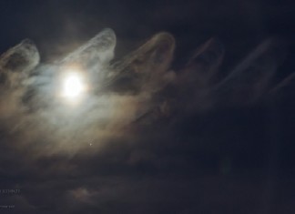 Moon Jupiter conjunction Kelvin-Helmholtz clouds, Kelvin-Helmholtz clouds appear during moon jupiter conjunction, Moon Jupiter conjunction Kelvin-Helmholtz clouds picture, Moon Jupiter conjunction Kelvin-Helmholtz clouds march 21 2016 photo, photo of Moon Jupiter conjunction Kelvin-Helmholtz clouds over Argentina