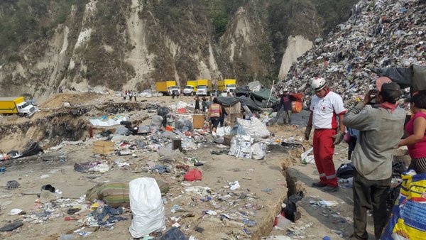 landfill collapse guatemala city, garbage dump collapse guatemala city, landslide garbage dump guatemala city, landslide kills 4 in garbage dump guatemala city, guatemala city garbage dump collapses