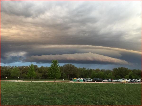 shelf cloud san antonio texas, shelf cloud san antonio texas april 1 2016, shelf cloud san antonio texas, shelf cloud Bexar County april 1 2016, shelf cloud arpil 1 2016 san antonio bexar county picture