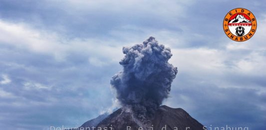 sinabung volcano eruption may 2016, sinabung volcano eruption may 2016 video, sinabung volcano eruption may 2016 photo, volcanic unrest 2016
