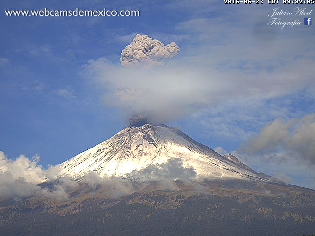 popocatepetl volcano eruption june 23 2016