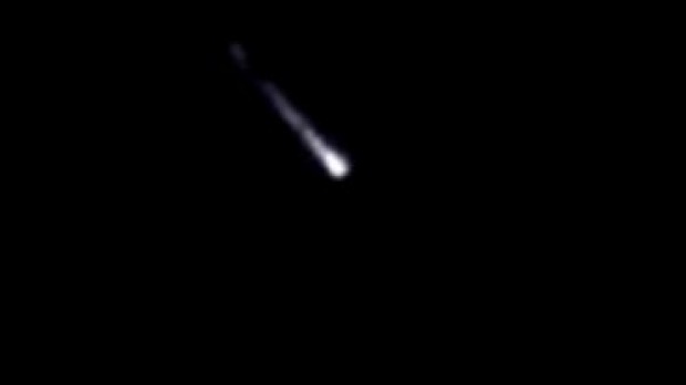 dunedin meteor, mysterious light dunedin new zealand space junk, mysterious light new zealand, mysterious light dunedin, new zealand meteor, space junk dunedin, 