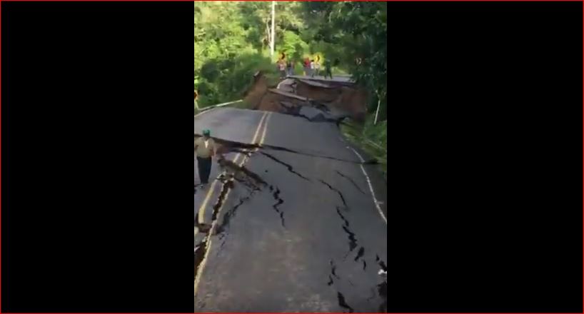 road collapse colombia, 200 meters of road swallowed by sinkhole colombia, colombia road collapse, road collapse colombia july 2016 video, sinkhole swallows road colombia july 2016 video, sinkhole swallows road colombia video, giant road collapse colombia video, road collapse video