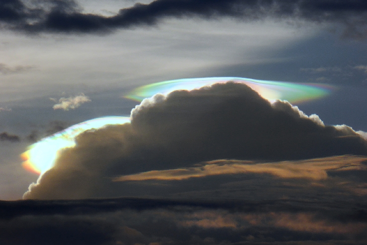 iridescent cloud africa, rainbow cloud zimbabwe, iridescent rainbow cloud mutare africa, iridescent cloud zimbabwe, iridescent cloud pictures, iridescent cloud january 2017