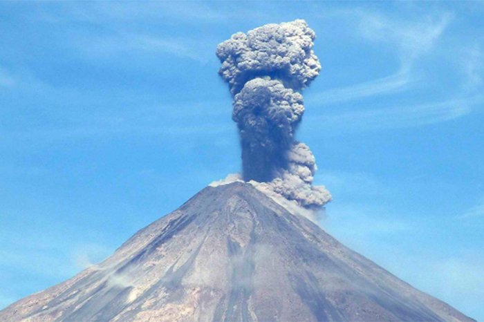 volcanic eruption, volcanic eruption january 2017, volcanic eruption video, volcanic eruption january 2017 video