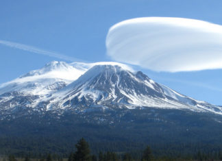 Mount Shasta volcano
